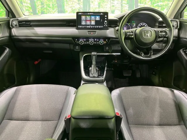 Honda VEZEL e:HEV Z photo 2