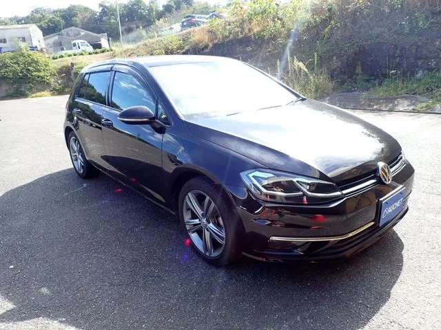 Volkswagen VOLKSWAGEN GOLF TDI　ハイライン　マイスター photo 4