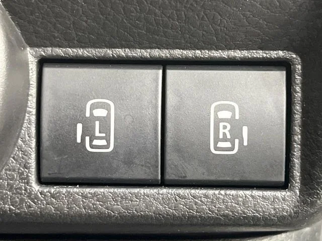 Suzuki WAGON R SMILE ハイブリッド　S　リミテッド photo 4