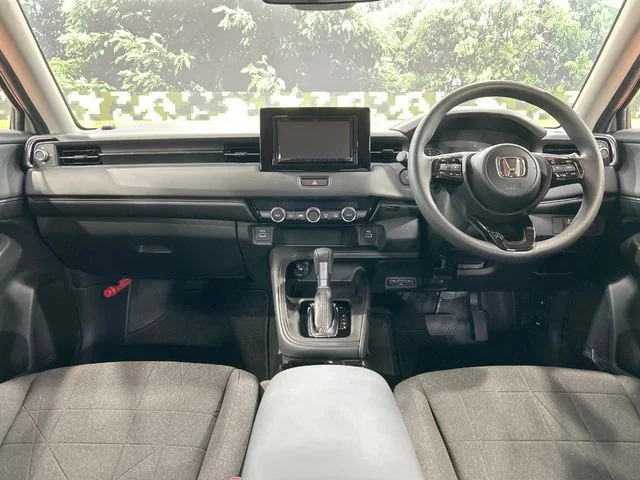 Honda VEZEL G photo 2