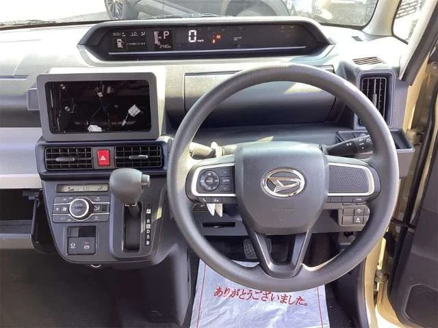 Daihatsu TANTO X photo 2