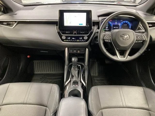 Toyota COROLLA CROSS HYBRID Z photo 2