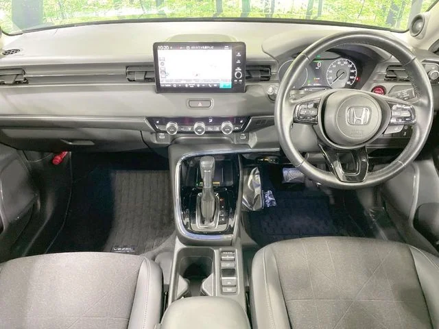 Honda VEZEL e:HEV Z photo 2