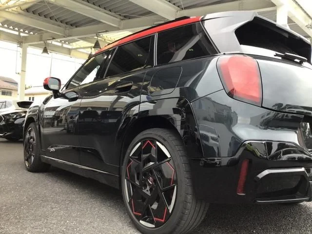 Bmw MINI ACEMAN ジョンクーパーワークス　E photo 3