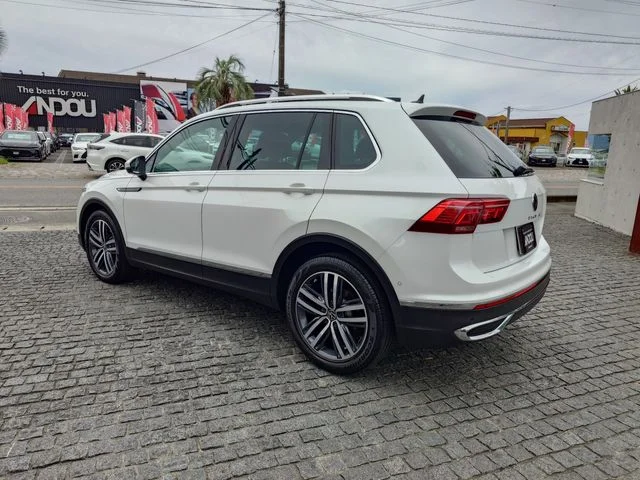 Volkswagen VOLKSWAGEN TIGUAN TSI　ファーストエディション photo 4