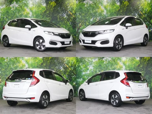 Honda FIT HYBRID F photo 2