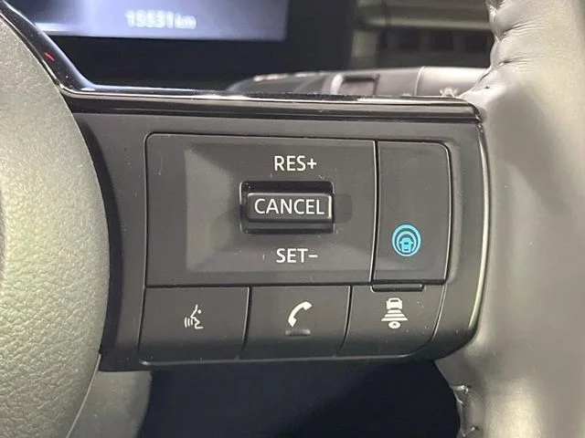 Nissan SERENA WG e−POWER　ハイウェイスターV photo 2