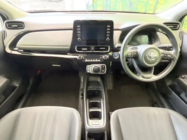 Toyota AQUA X photo 2