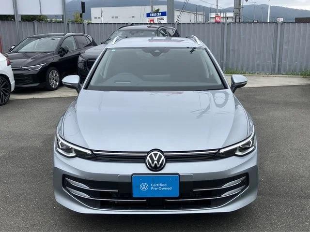 Volkswagen VOLKSWAGEN GOLF VARIANT eTSI　スタイル photo 4