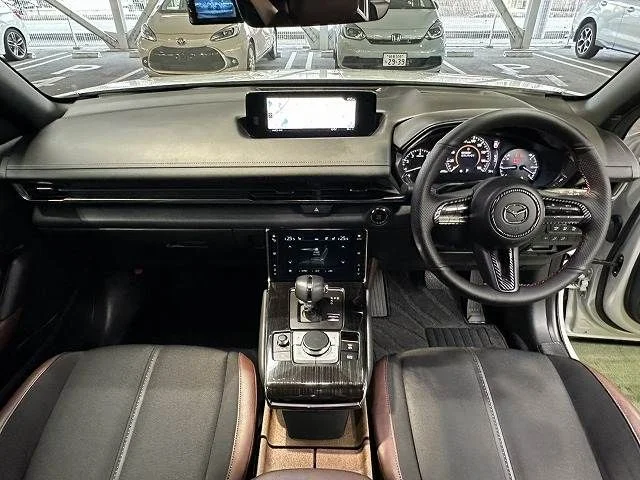 Mazda MX-30 ベース photo 2