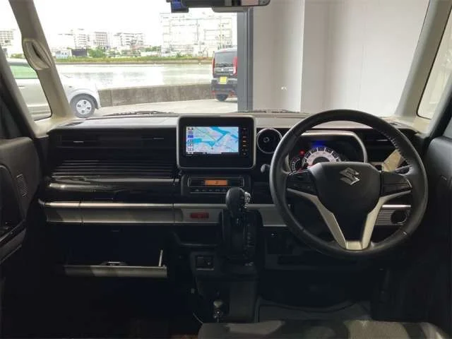 Suzuki Spacia custom ハイブリッドXS photo 2