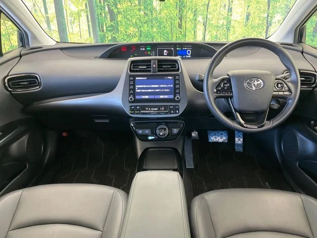 Toyota PRIUS S　ツーリングセレクション　ブラックEd photo 3