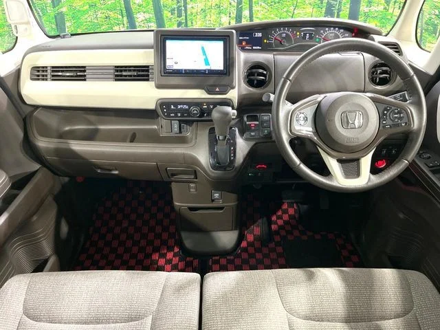 Honda N BOX L　ターボ photo 2