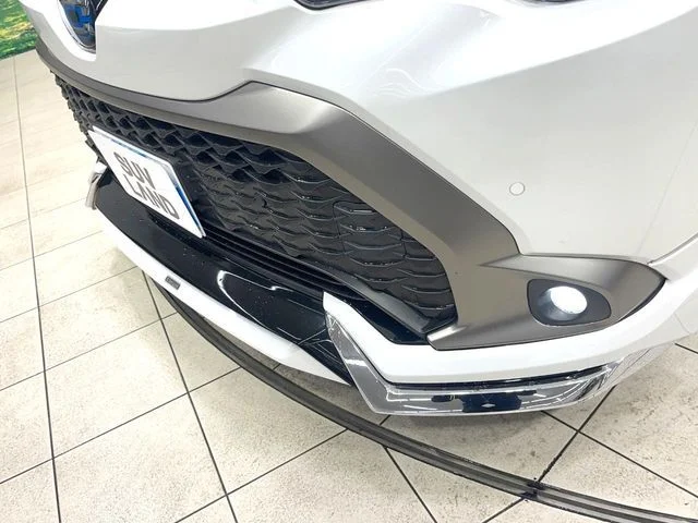 Toyota COROLLA CROSS HYBRID S photo 3