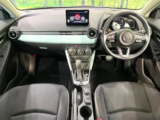 Mazda MAZDA2 15BD photo 2