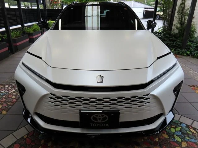 Toyota CROWN ESTATE 4WD Z photo 4