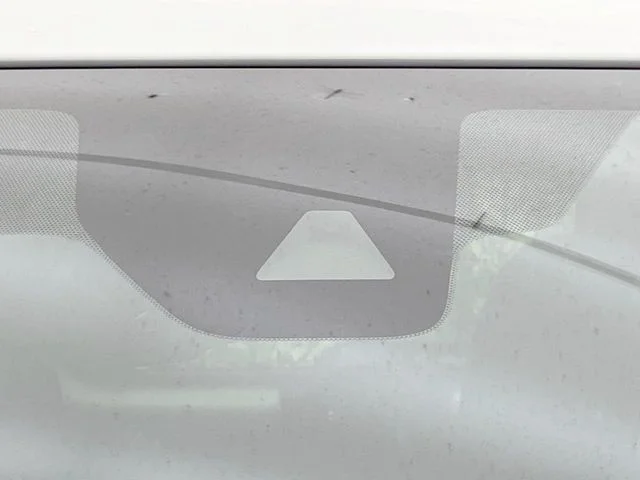 Mitsubishi eK WAGON M photo 3