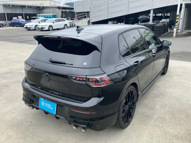 Volkswagen VOLKSWAGEN GOLF R ブラックエディション photo 3