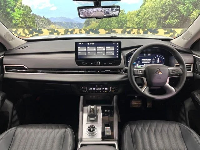 Mitsubishi OUTLANDER PHEV P photo 2