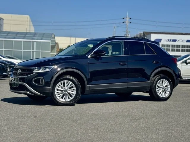 Volkswagen VOLKSWAGEN T-Roc TSI　アクティブ 2025