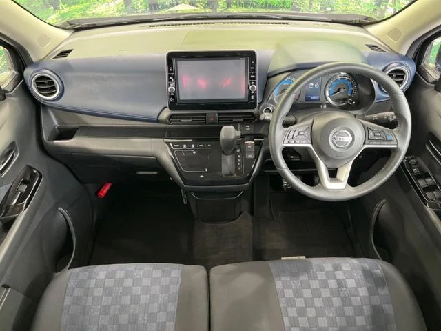 Nissan DAYZ ハイウェイスターX　プロパイロットEd photo 2