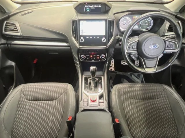 Subaru FORESTER アドバンス photo 2