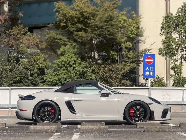 Porsche PORSCHE 718Spyder ベースグレード photo 3