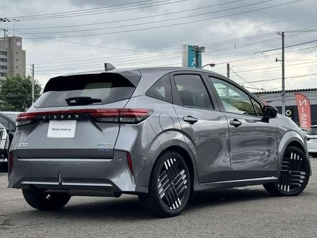 Nissan AURA G　FOUR photo 2