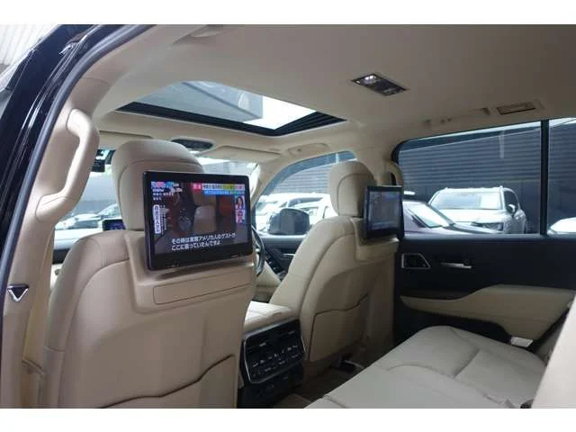 Toyota LANDCRUISER wagon ZX photo 2