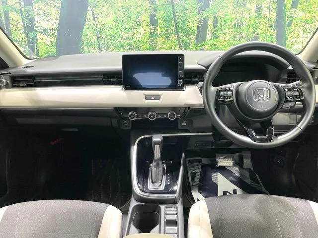 Honda VEZEL e:HEV Z photo 2