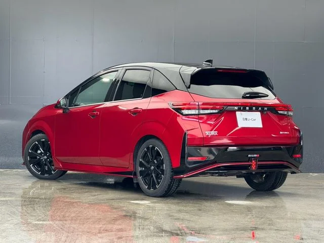 Nissan AURA ニスモ photo 3