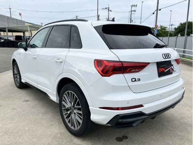 Audi AUDI Q3 35　TFSI　Sライン photo 3