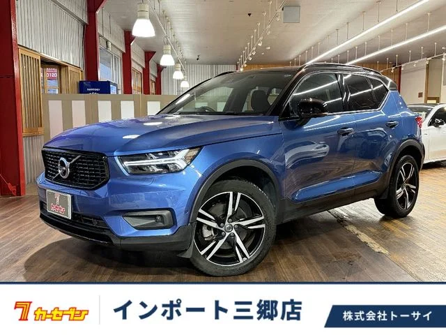 Volvo VOLVO XC40 B4　AWD　インスクリプション 2021