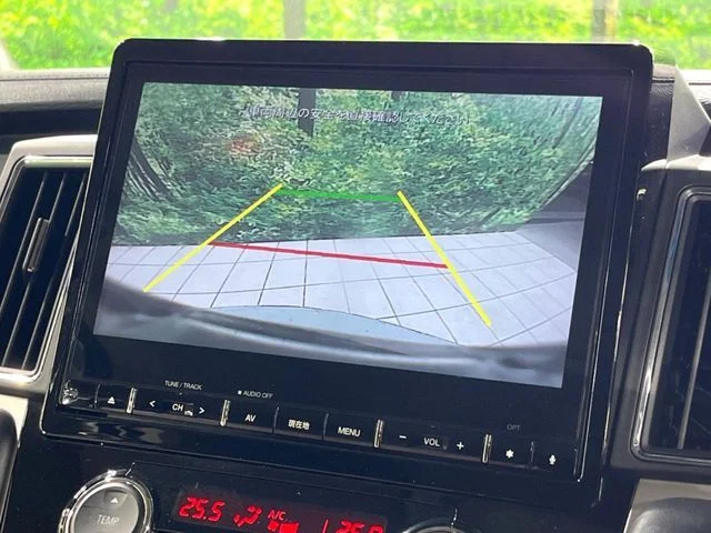Mitsubishi DELICA D:5 4WD アーバンギア　G photo 4