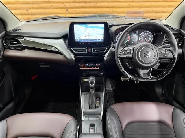 Suzuki FRONX ベースグレード photo 2