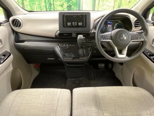 Mitsubishi eK WAGON G photo 2