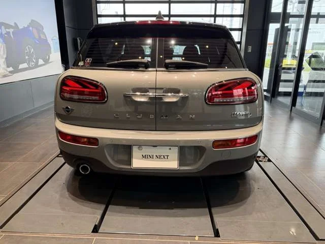 Bmw MINI COOPER D CLUBMAN ベースグレード photo 3