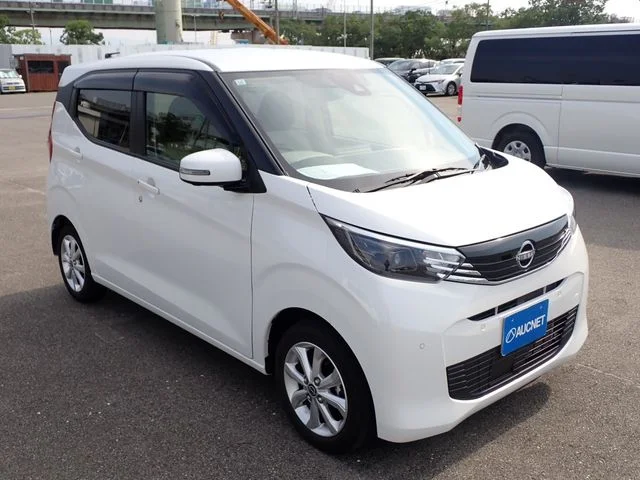 Nissan DAYZ X photo 4