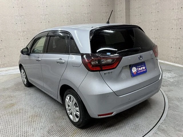 Honda FIT e:HEV ベーシック photo 3
