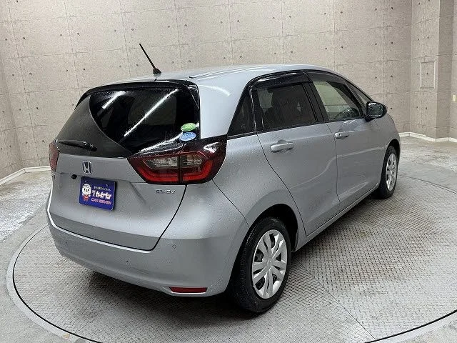 Honda FIT e:HEV ベーシック photo 4