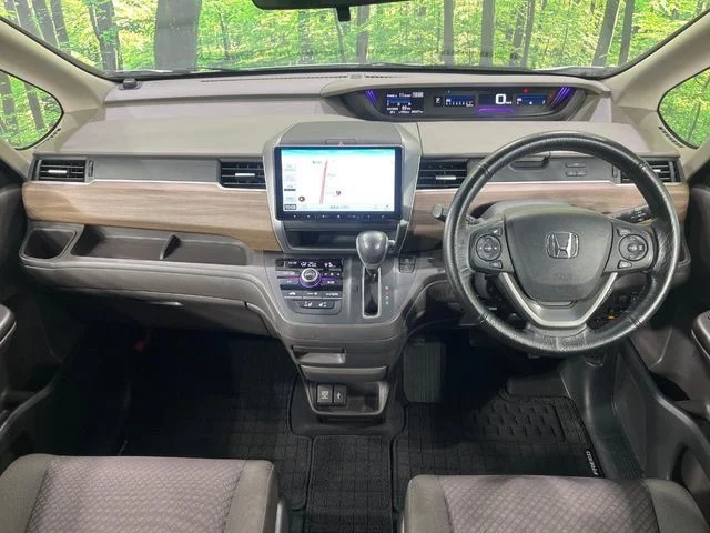 Honda FREED 4WD G　ホンダセンシング photo 2