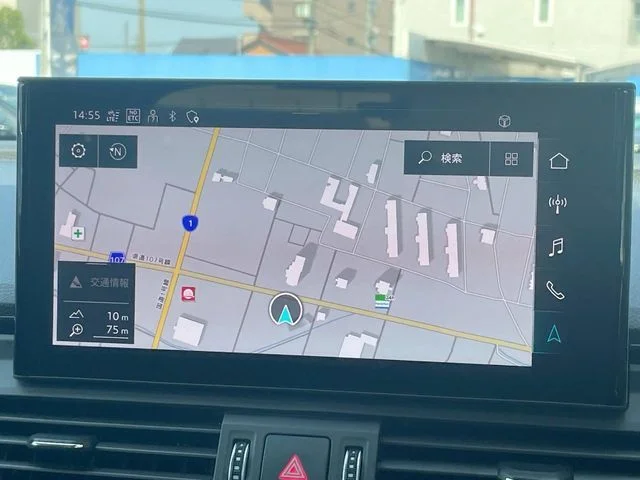 Audi AUDI Q5 SPORTBACK 40　TDI　クワトロ　アドバンスト photo 4