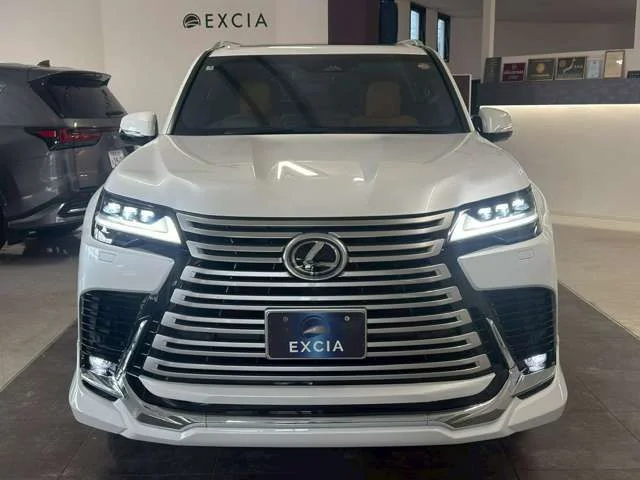Toyota LEXUS LX600 ベースグレード photo 3