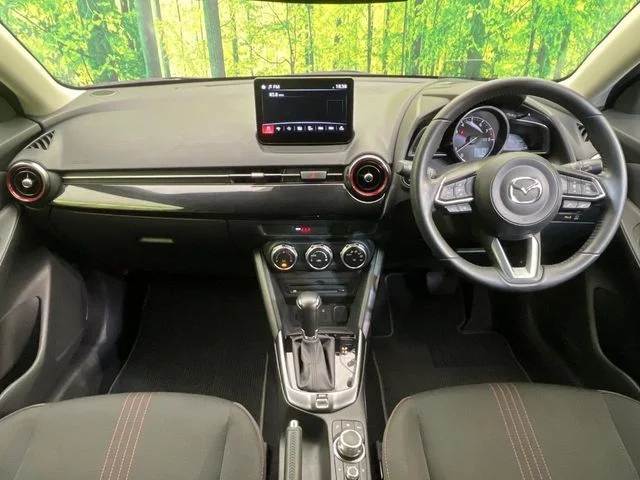 Mazda MAZDA2 15　スポルト photo 2