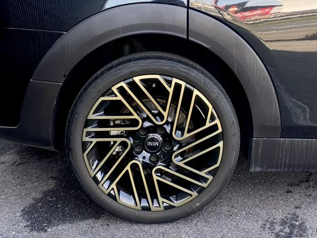 Bmw MINI COOPER D CLUBMAN アントールド　エディション photo 4
