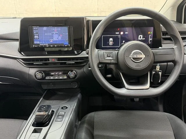 Nissan NOTE S photo 2