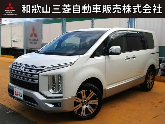 Mitsubishi DELICA D:5 4WD P 2019