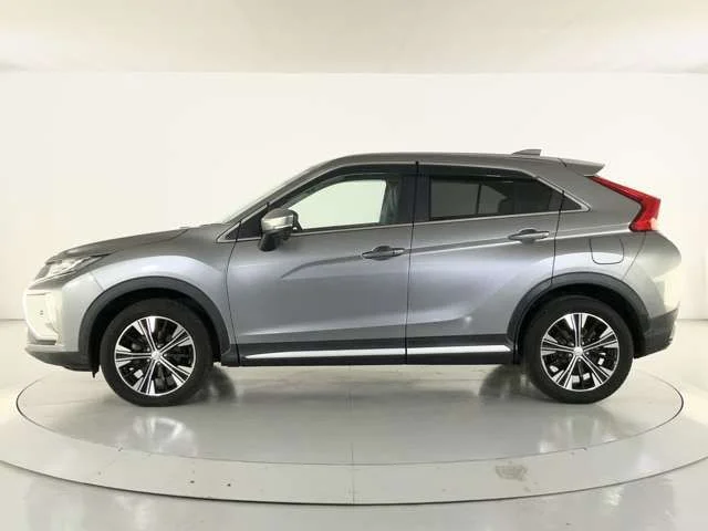 Mitsubishi ECLIPSE CROSS 4WD G photo 3
