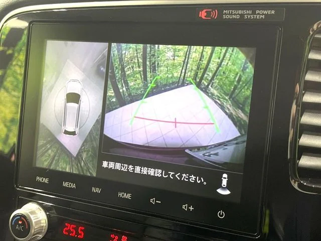 Mitsubishi OUTLANDER PHEV G　プラスパッケージ photo 4