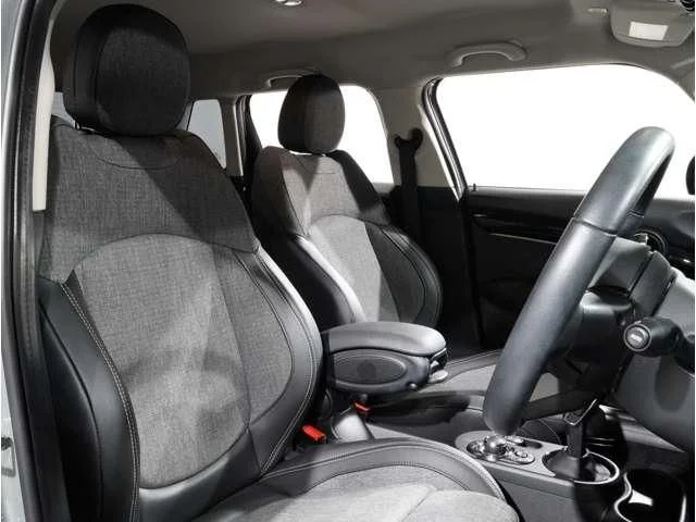 Bmw MINI COOPER S 5DOOR ベースグレード photo 4